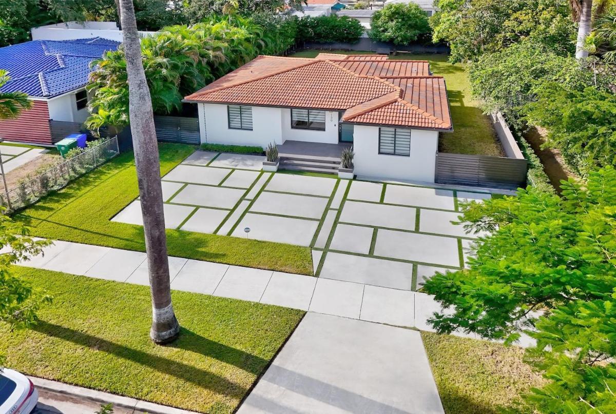 Holiday home Brickell, Remote-ready Oasis *